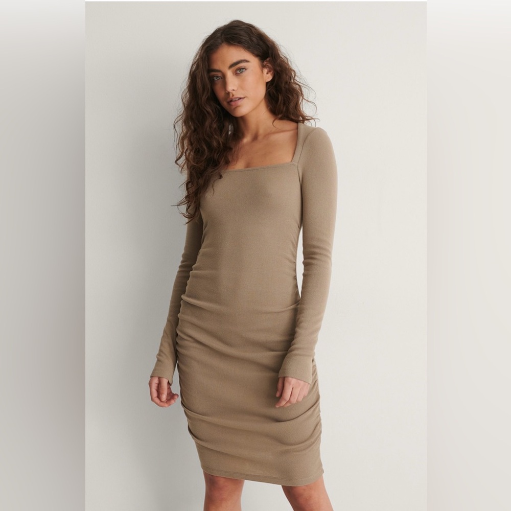 NA-KD Recycled Square Neck Rouched Dress size Small, Beige